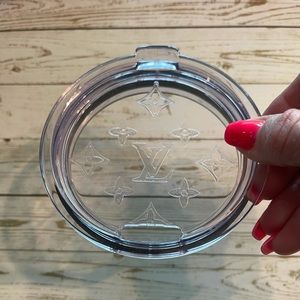 Custom etched Yeti Lid